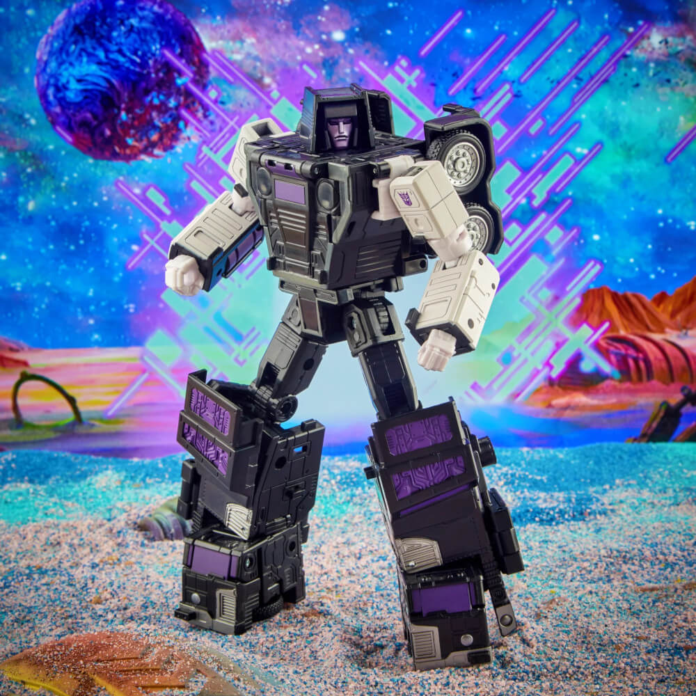 Transformers Generations Legacy Series Commander Decepticon Motormaster Combiner Action Figure