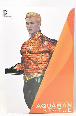 DC Comics Icons Aquaman 1/6 Scale Statue